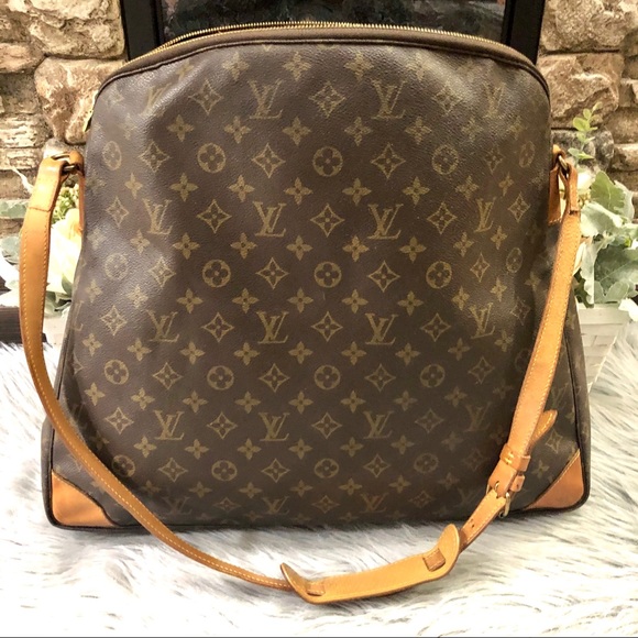 Authentic Louis Vuitton Monogram bag - Picture 2 of 8
